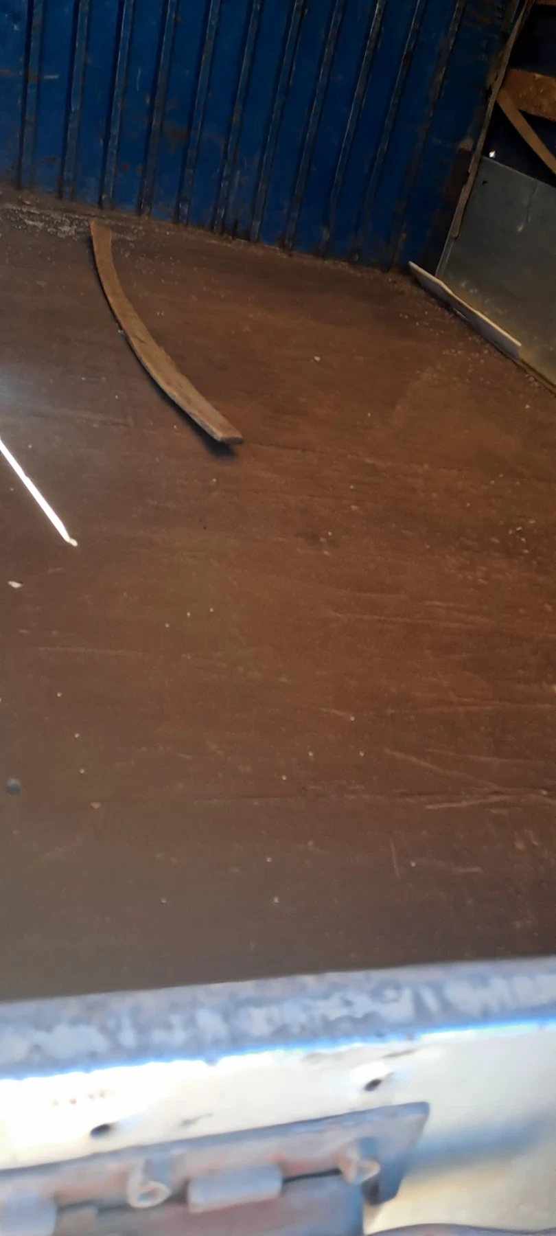 Nissan Atleon  - изображение 7