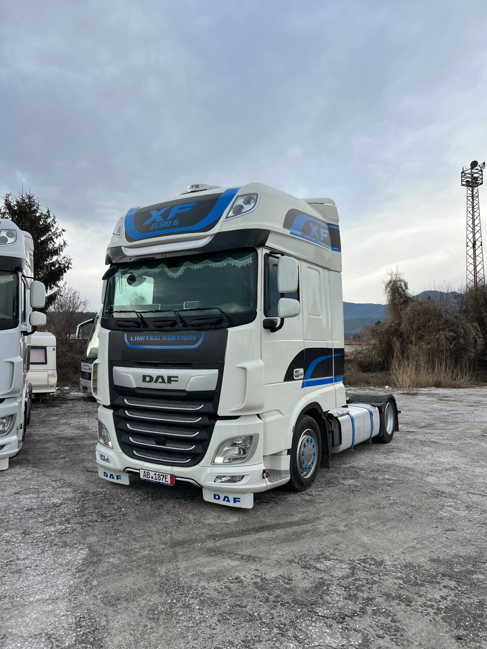 Daf XF XF 530 Mega 630000 км Retarder , снимка 2 - Камиони - 54774305