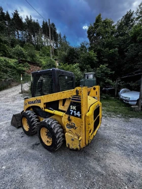 Мини челни товарачи Komatsu, снимка 1