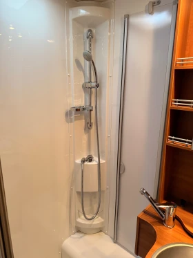 ������ Knaus Sky way 650 ��������, ����� � ��� | Mobile.bg � ����� ������ 13