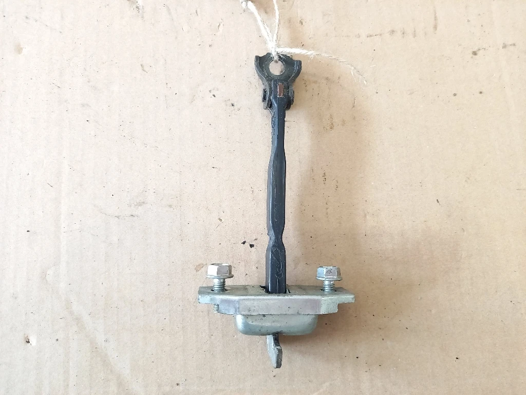 Панта врата предна дясна ограничителна Тойота Рав4 (с)