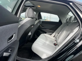 Hyundai Elantra 1.6 HIBRID, снимка 11