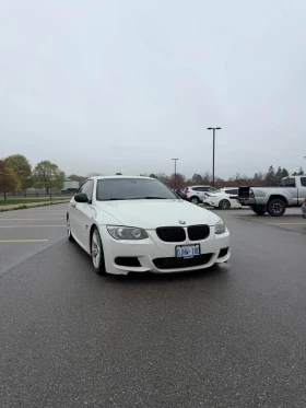BMW 335 IS| 1 ОТ 4000 В СВЕТА!| БЕЗ ТУНИНГ| АВТОКРЕДИТ| , снимка 2