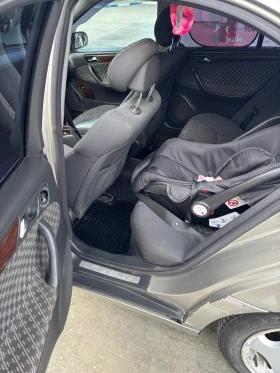 Mercedes-Benz C 220, снимка 4