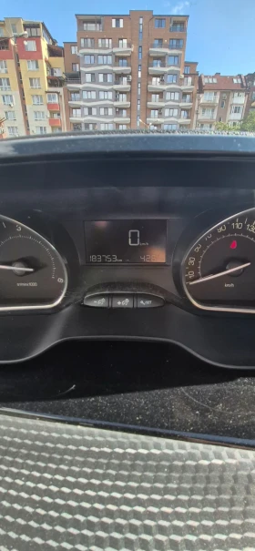 Peugeot 208, снимка 14