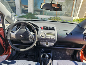 Honda Jazz, снимка 8 - Автомобили и джипове - 45235870