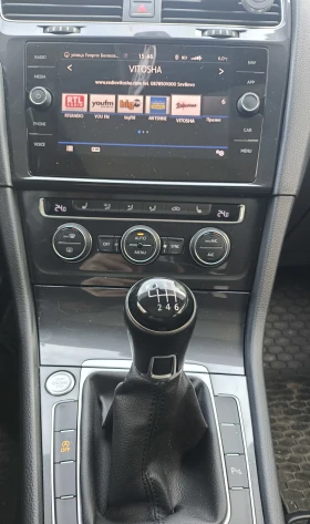 VW Golf 7.5 R-Line 150+ Keyless, снимка 11