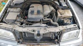 Mercedes-Benz C 200, снимка 13