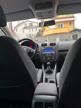VW Golf - 3800 € / 7432.15 лв. - 37194389 12