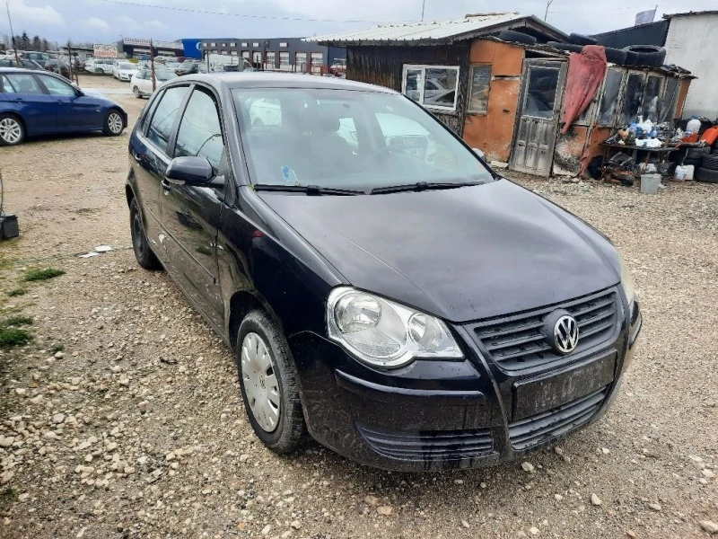 VW Polo 1.4 TDI, снимка 2 - Автомобили и джипове - 40413758