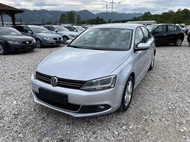 VW Jetta 1.6TDI 105к DSG BLUEMOTION КЛИМАТРОНИК ВНОС ИТАЛИЯ, снимка 1 - Автомобили и джипове - 40658472