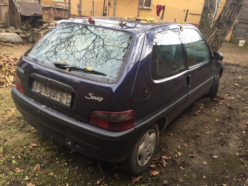 Citroen Saxo Седан, снимка 2 - Автомобили и джипове - 46890572