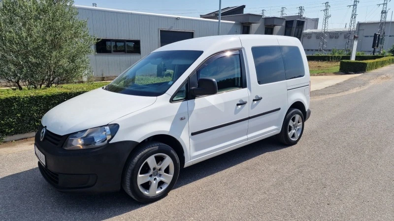 VW Caddy 1.6 TDI, снимка 1 - Автомобили и джипове - 47605497