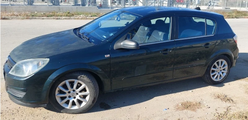 Opel Astra 1.4i, снимка 4 - Автомобили и джипове - 47884475