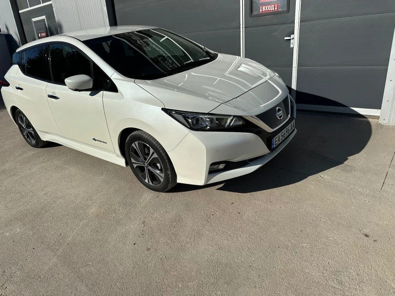 Nissan Leaf  CarPlay /ProPilot/кожен салон/термопомпа/, снимка 6 - Автомобили и джипове - 48069647