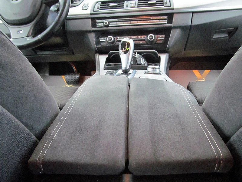 BMW 535 M-paket/INDIVIDUAL// Keyless/СОБСТВЕН ЛИЗИНГ, снимка 12 - Автомобили и джипове - 52196035