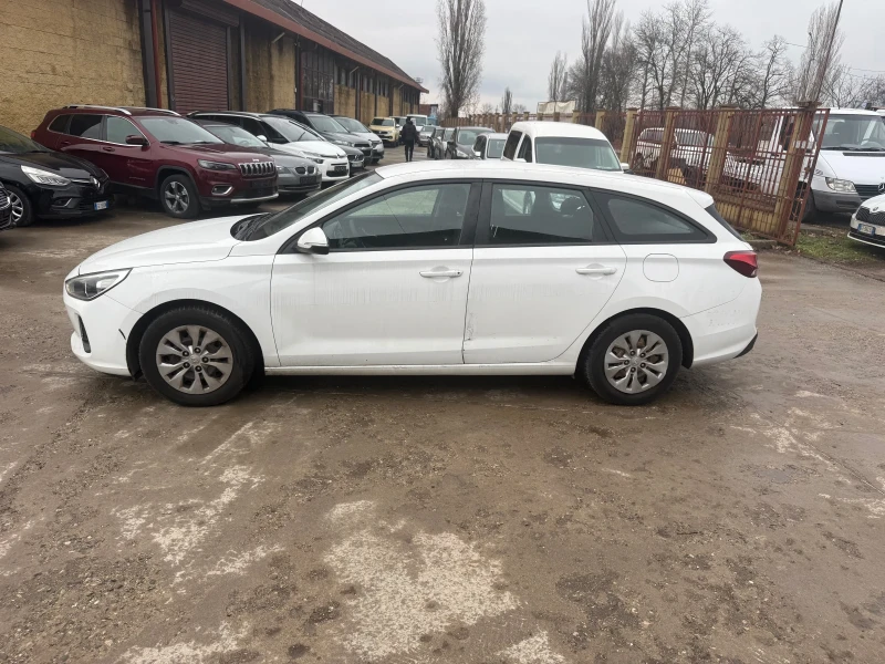Hyundai I30 1.4i ГАЗ BRC заводска 100 kc., снимка 4 - Автомобили и джипове - 52227443