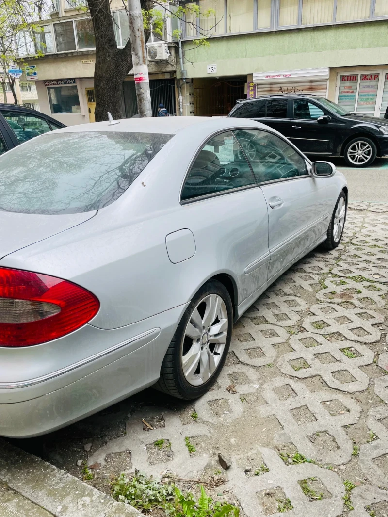 Mercedes-Benz CLK 220 cdi, снимка 3 - Автомобили и джипове - 52286679