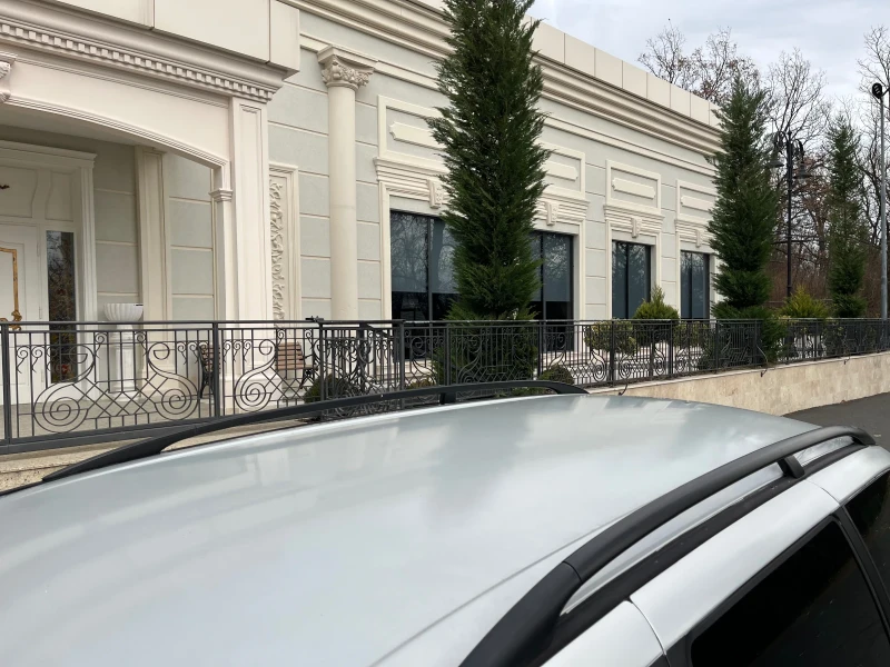 VW Sharan 1.9TDI, снимка 14 - Автомобили и джипове - 53025966