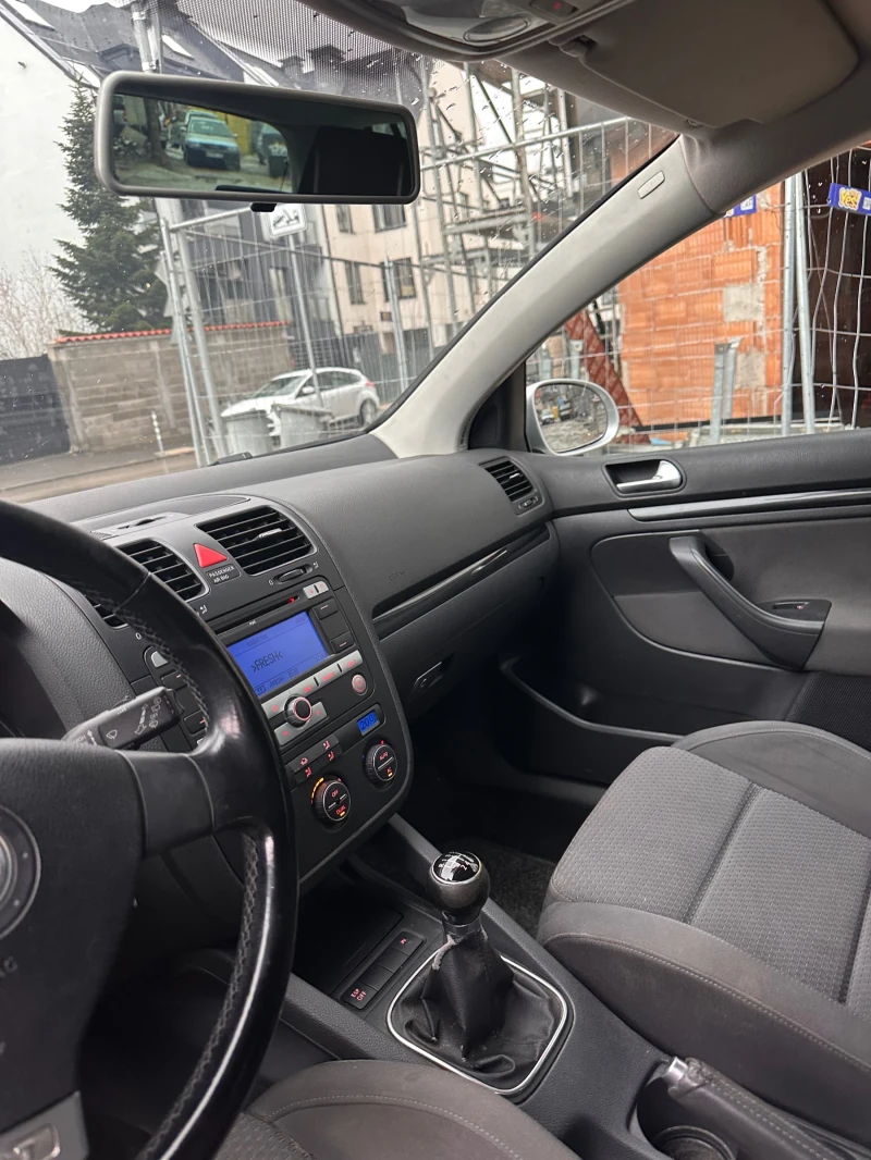 VW Golf, снимка 8 - Автомобили и джипове - 53055323