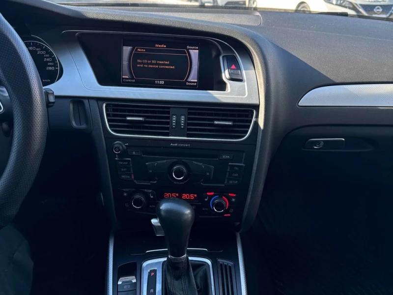 Audi A4 2012 QUATTRO * ГЛАВНО ПРЕДСТАВИТЕЛСТВО * , снимка 9 - Автомобили и джипове - 53289932