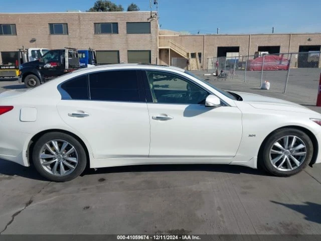 Infiniti Q50, снимка 12 - Автомобили и джипове - 48724442