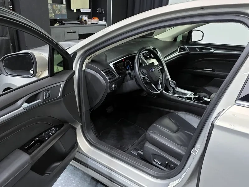 Ford Mondeo 2.0 TDCI Trendy - изображение 10