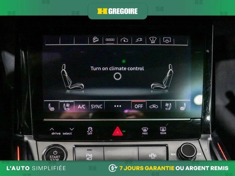 Audi E-Tron Technik* quattro* SUV* АвтоКредит* (ЦЕНА ДО БГ), снимка 13 - Автомобили и джипове - 54166691