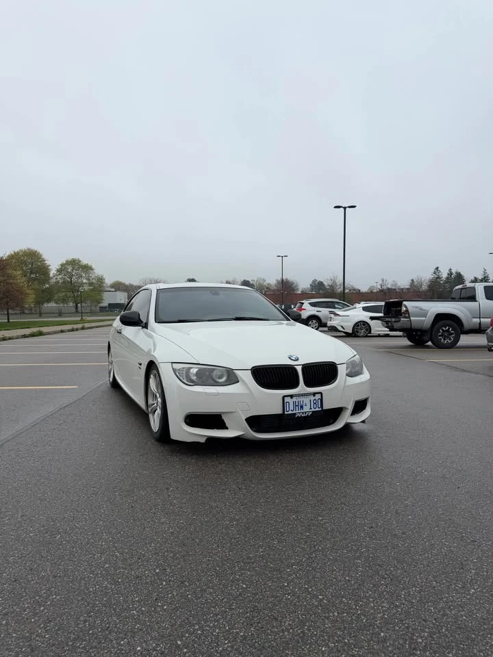 BMW 335 IS| 1 ОТ 4000 В СВЕТА!| БЕЗ ТУНИНГ| АВТОКРЕДИТ| , снимка 2 - Автомобили и джипове - 54788471
