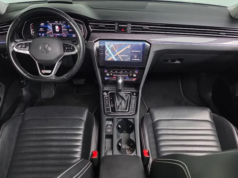 VW Passat 2.0 TDI 4MOTION PRESTIGE, снимка 14 - Автомобили и джипове - 55264579
