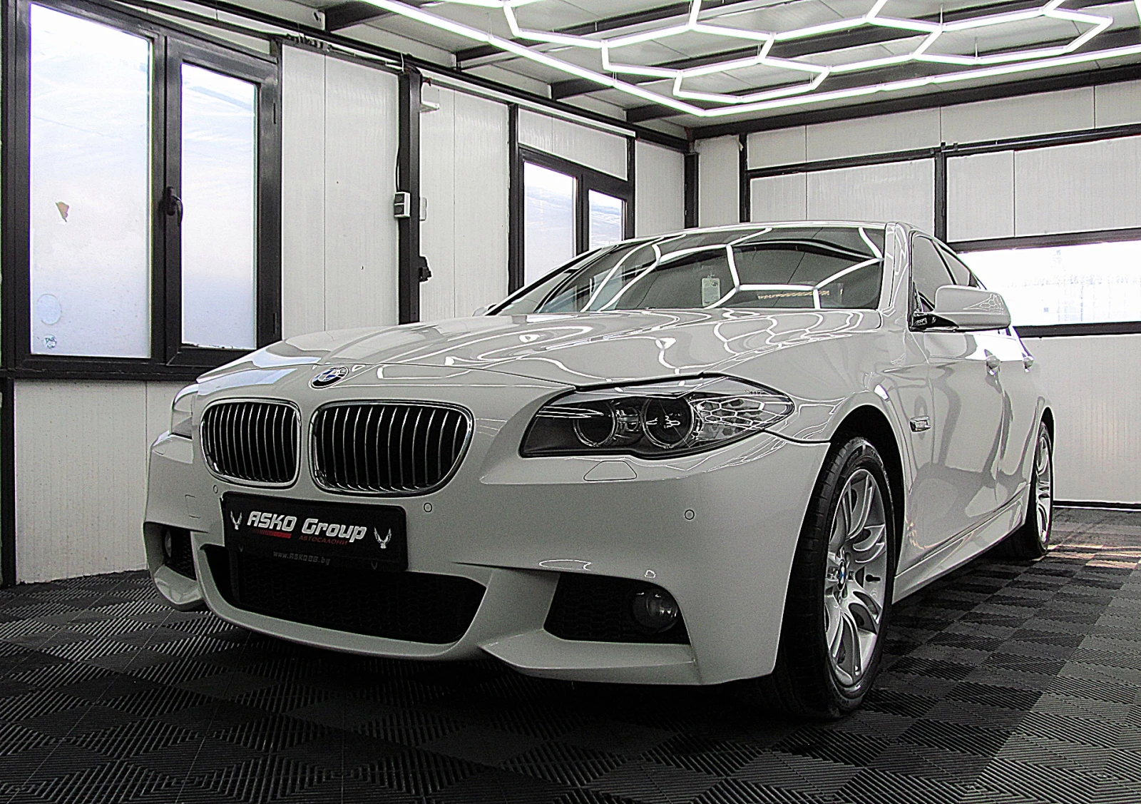 BMW 535 M-paket/INDIVIDUAL// Keyless/СОБСТВЕН ЛИЗИНГ, снимка 1