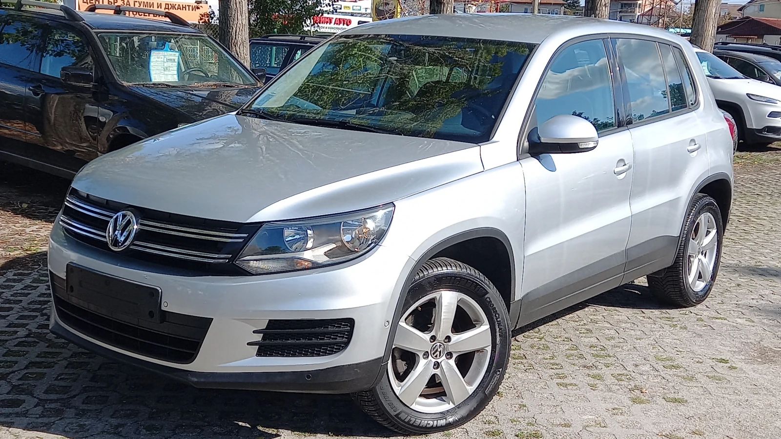 VW Tiguan ФЕЙС ИЗКЛЮЧИТЕЛЕН СЕРВИЗ КНИЖК ОБСЛУЖЕН УНИКАТ НОВ | Mobile.bg — изображение 1