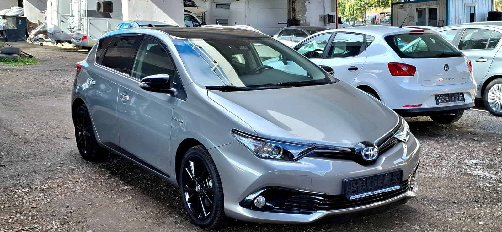 Toyota Auris 78хил.км. BLACK EDITION - изображение 3