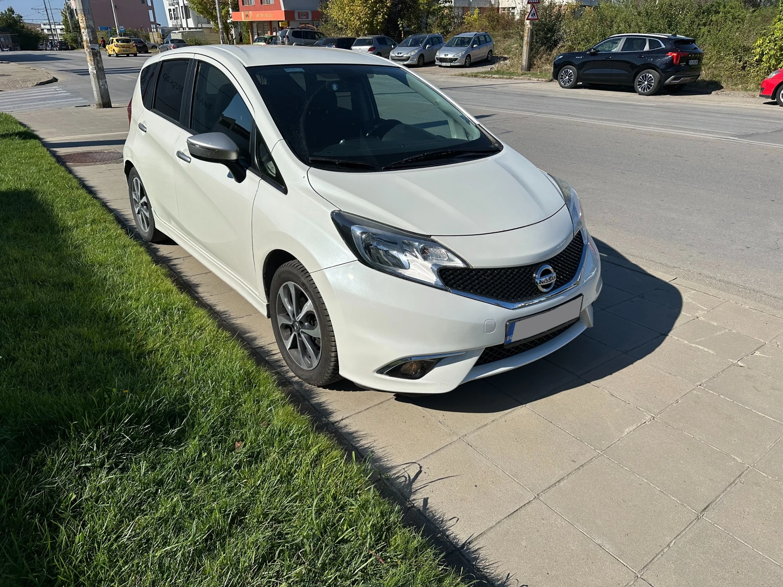 Nissan Note 1.5 DCi - изображение 8