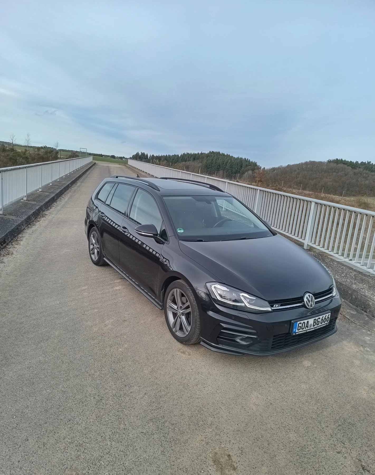 VW Golf 7.5 R-Line 150+ Keyless - изображение 5