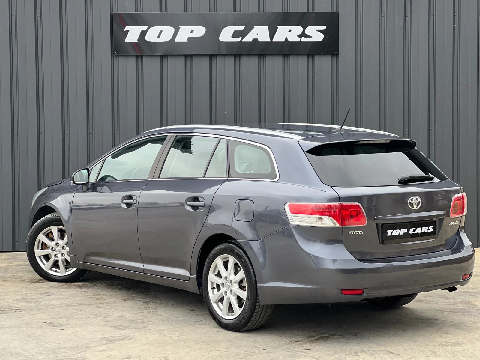 Toyota Avensis Executive - изображение 4