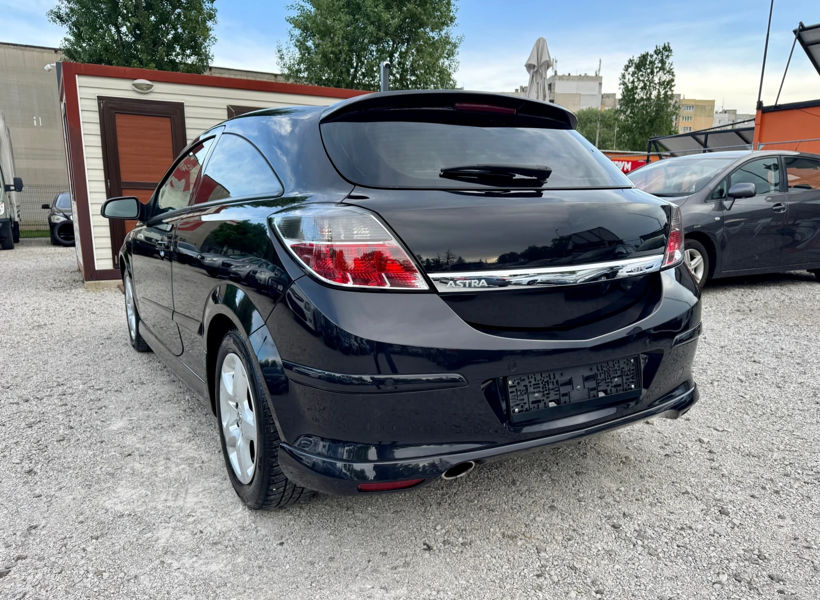 Opel Astra 1.6  Turbo GTC      ТОП СЪСТОЯНИЕ  - изображение 3