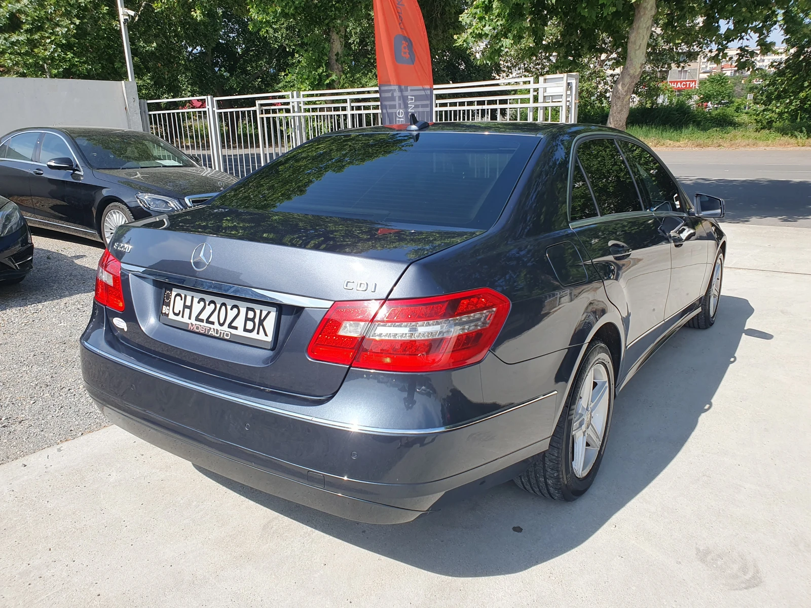 Mercedes-Benz E 220 2.2/170ks - изображение 7