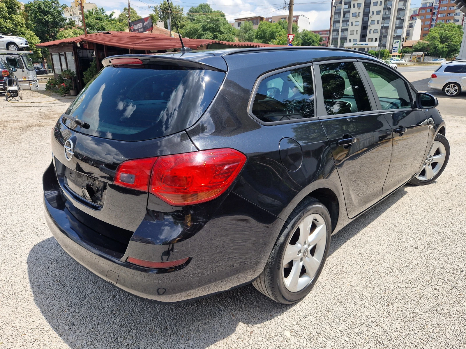 Opel Astra 1.4 газов инжекцион - изображение 5