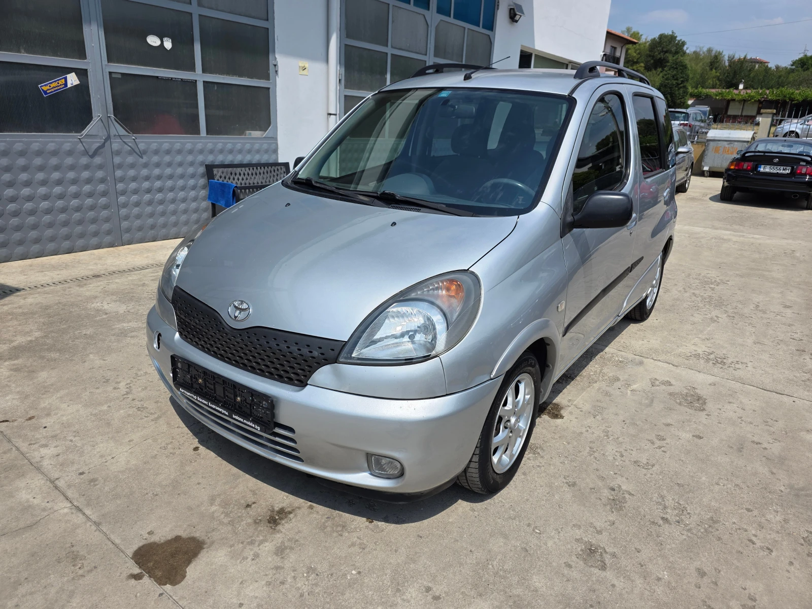 Toyota Yaris verso 1.3i 139000km!  - изображение 3
