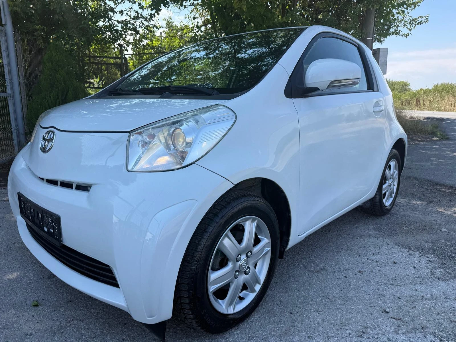 Toyota IQ VVTI Avtomat  | Mobile.bg   1