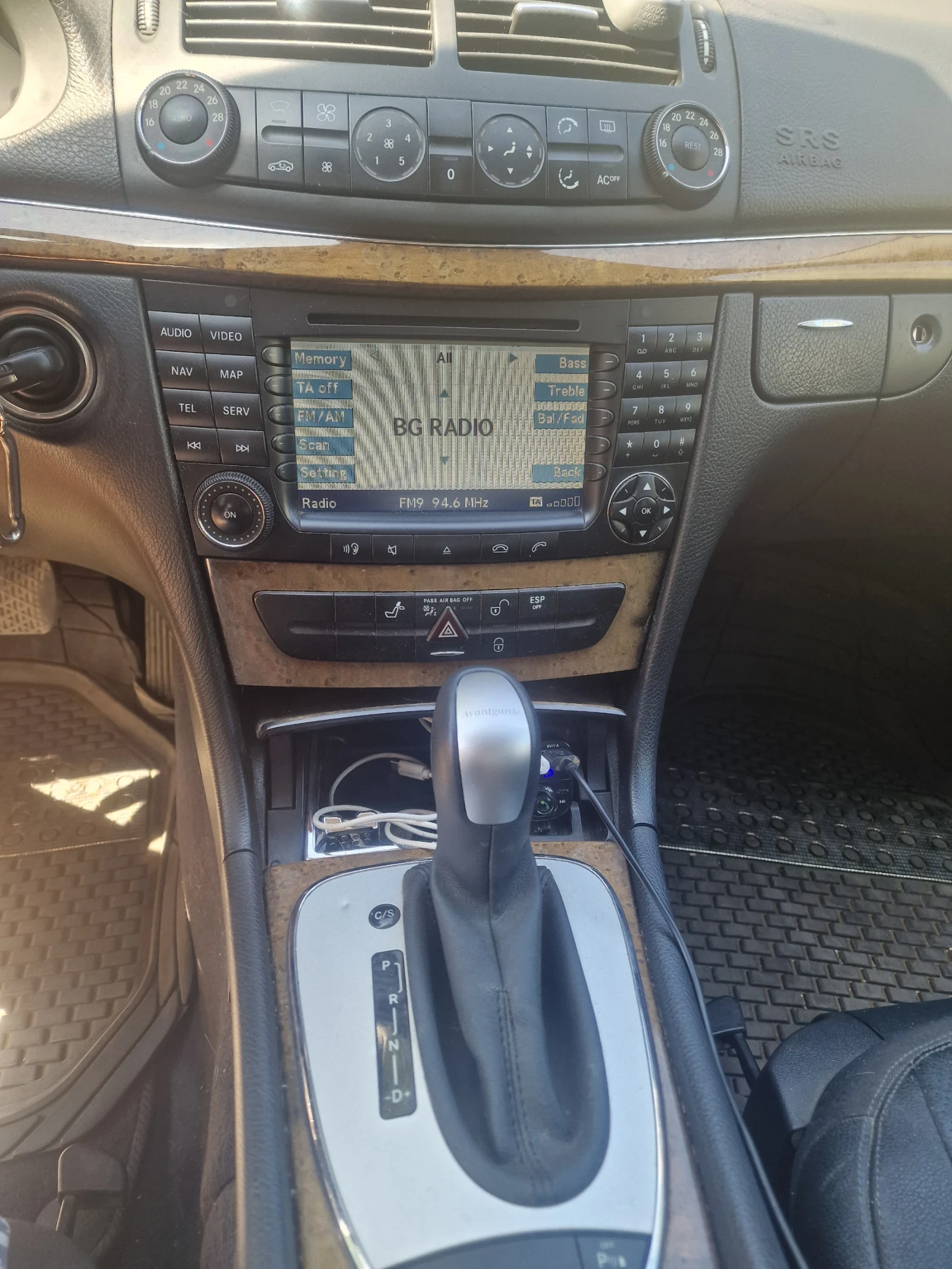 Mercedes-Benz E 280 3, 2 - изображение 5
