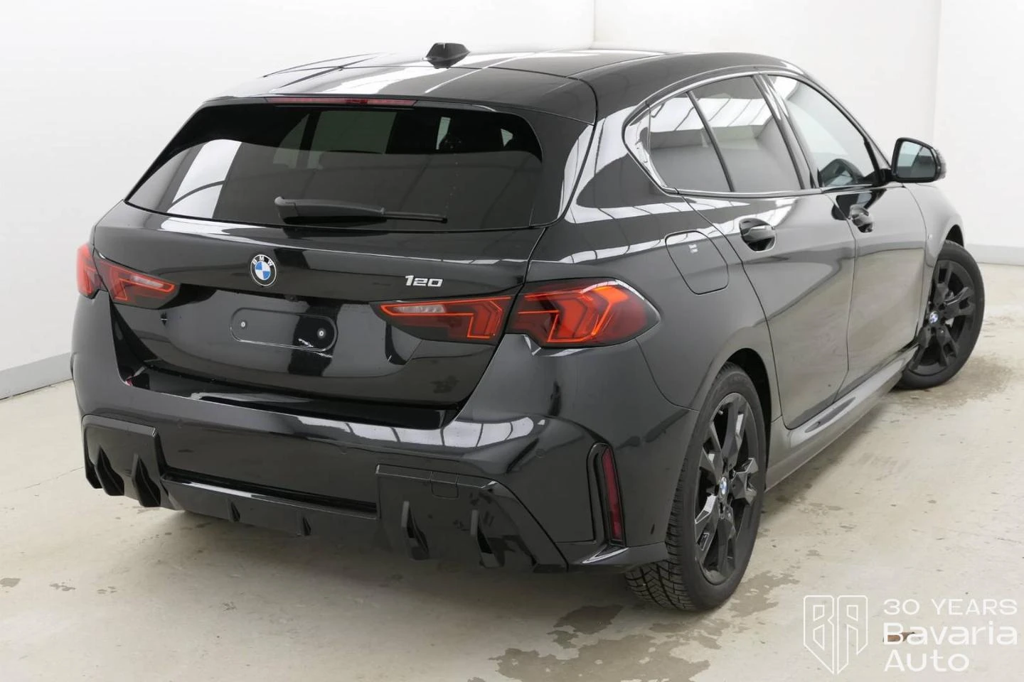 BMW 120 i M Sport Paket Steptronic - изображение 3