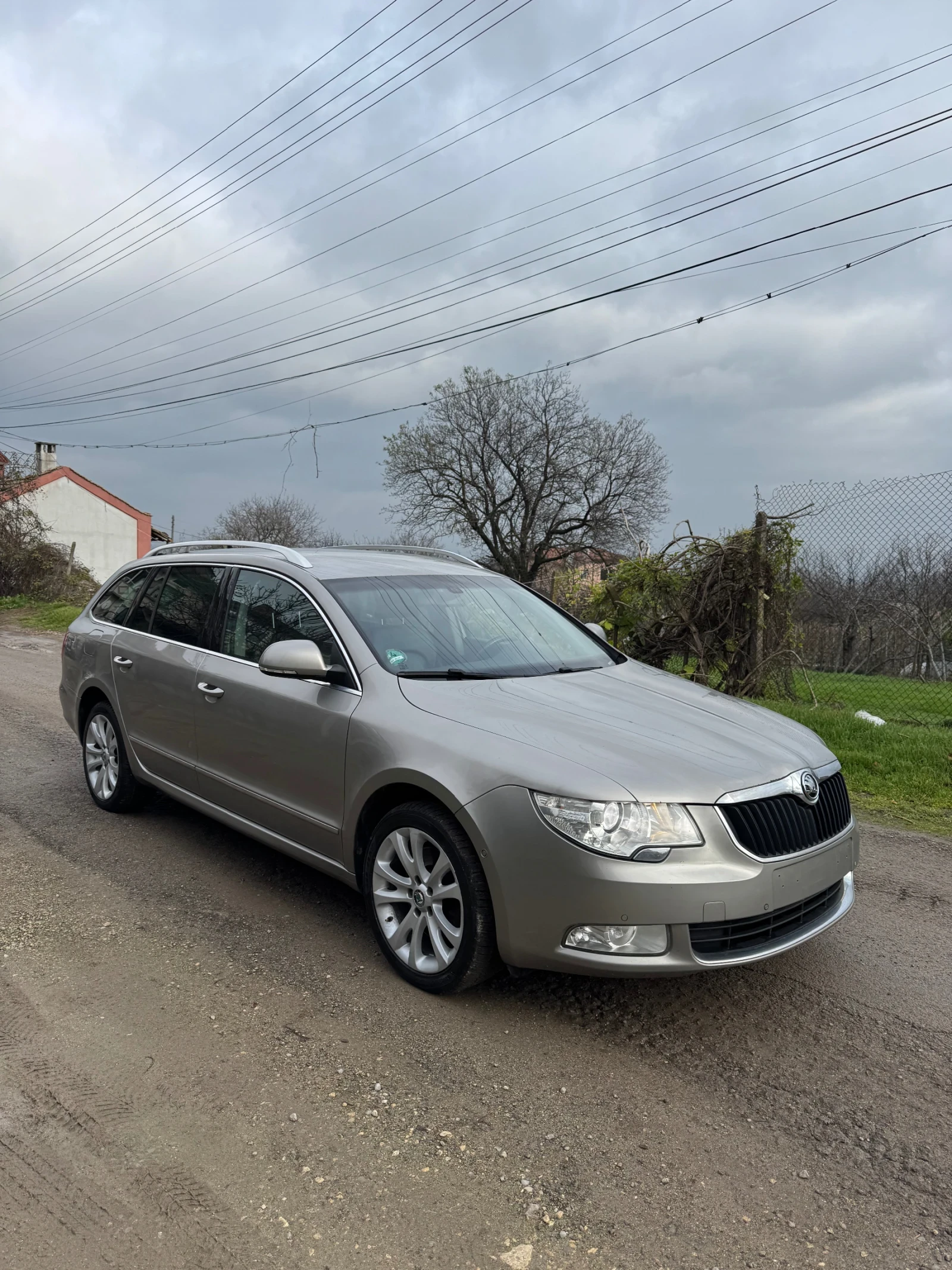 Skoda Superb 2.0TDI 170 - изображение 3