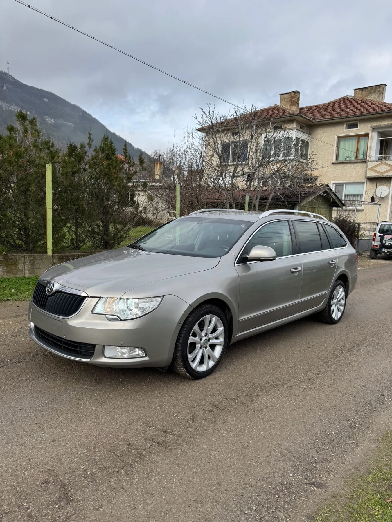 Skoda Superb 2.0TDI 170 | Mobile.bg � ����������� 1