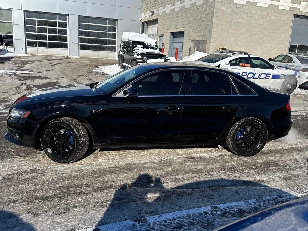 Audi A4 2012 QUATTRO * ГЛАВНО ПРЕДСТАВИТЕЛСТВО *  - изображение 3