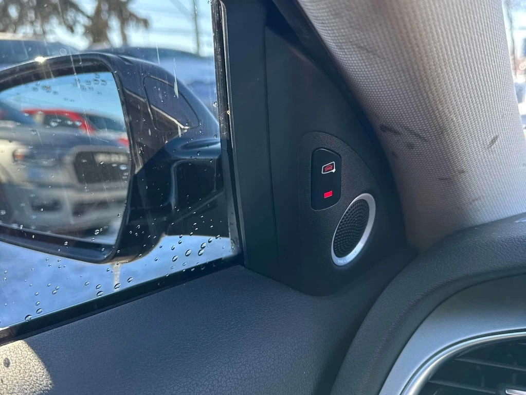 Audi A4 2012 QUATTRO * ГЛАВНО ПРЕДСТАВИТЕЛСТВО *  - изображение 10