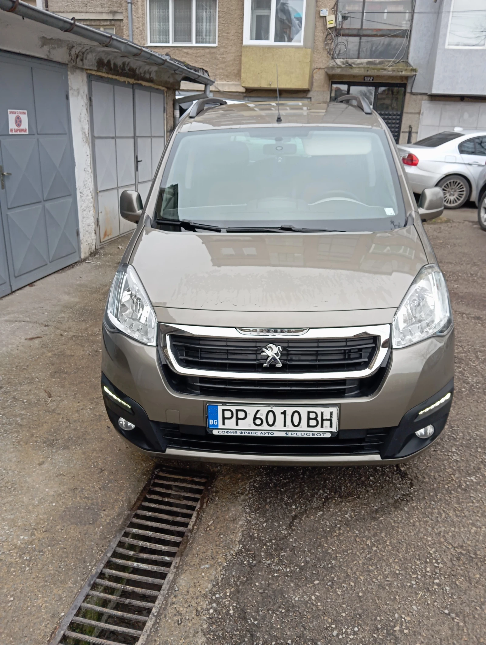 Peugeot Partner 1, 6 HDI - изображение 2