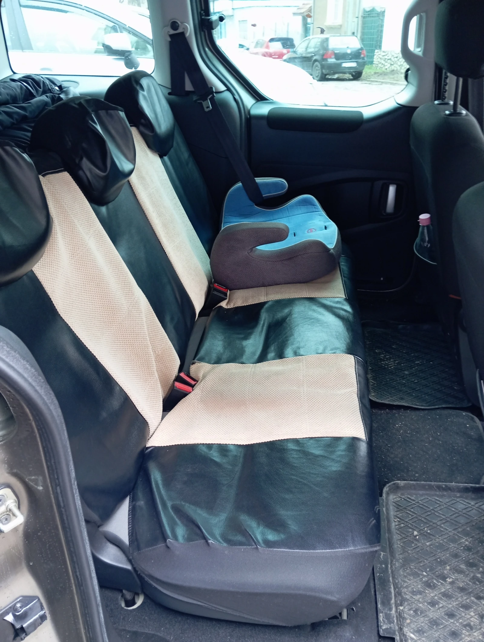 Peugeot Partner 1, 6 HDI, снимка 11 - Автомобили и джипове - 53500080