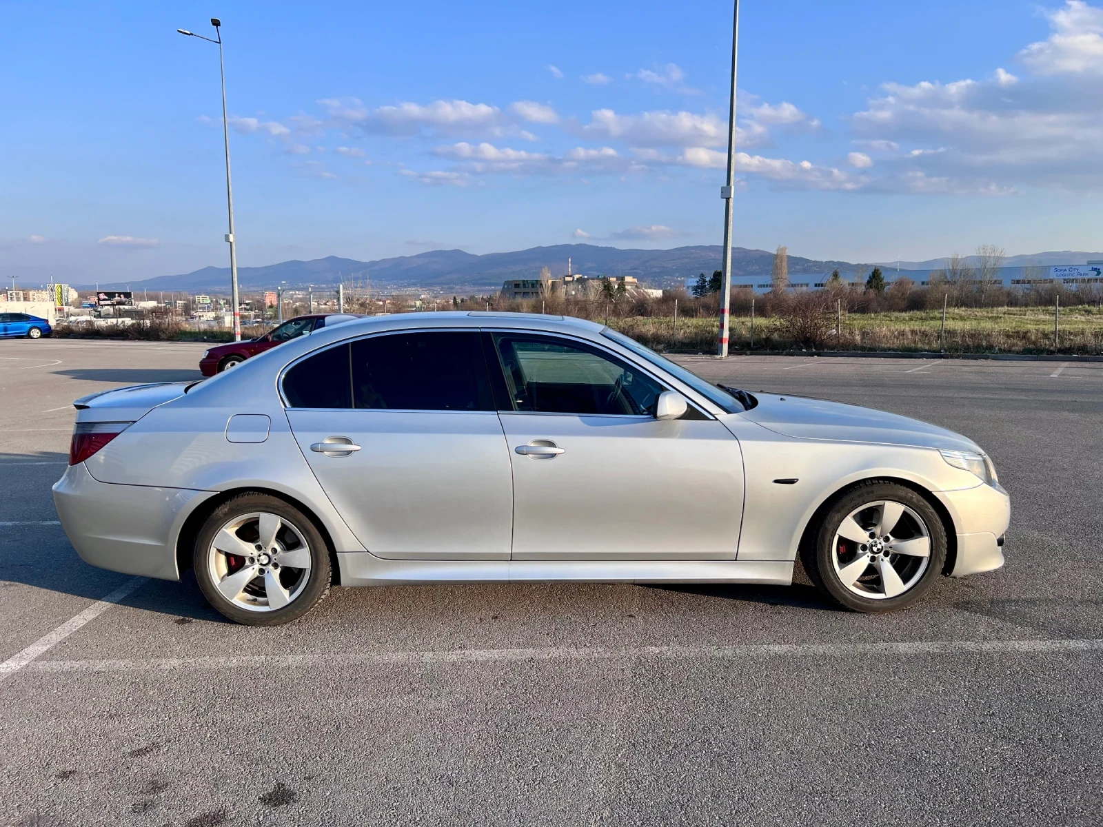 BMW 530 E60, снимка 3 - Автомобили и джипове - 53984118